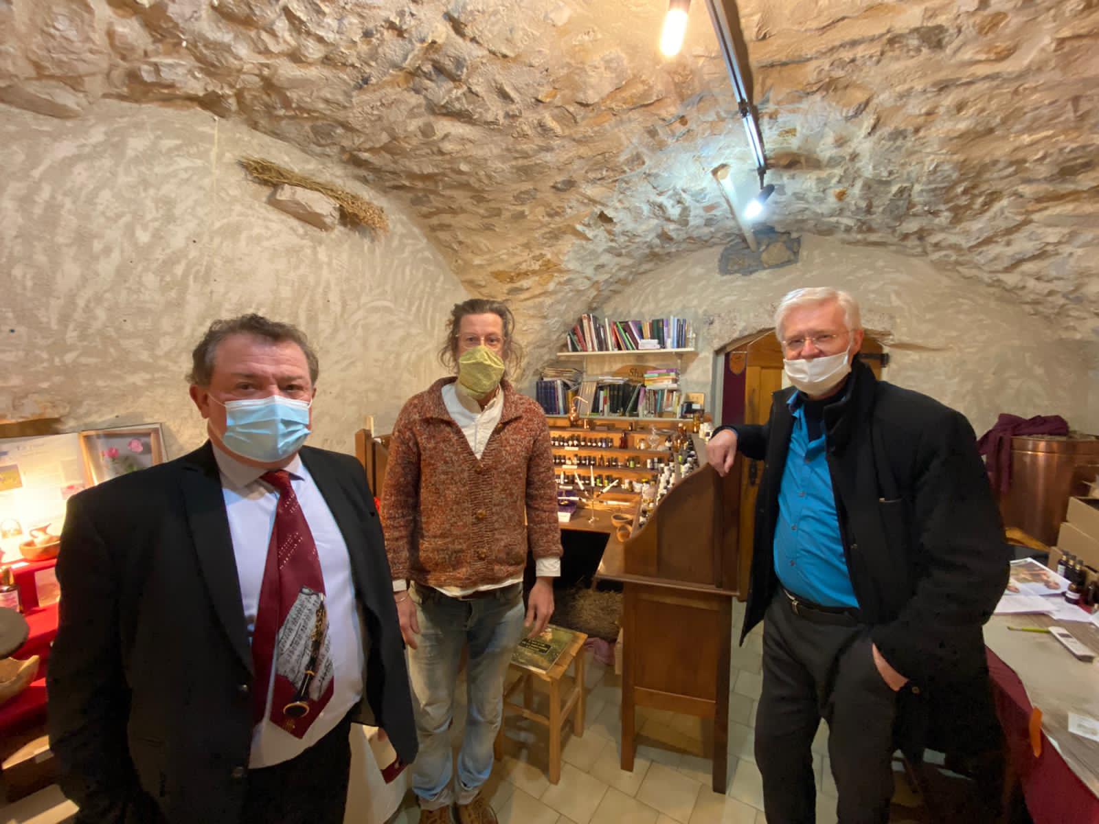 Christian POUJOL rencontre les artisans de SaintGuilhemleDésert ce